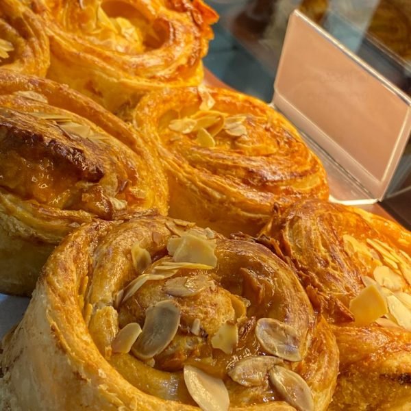 Rori Croisant bundar